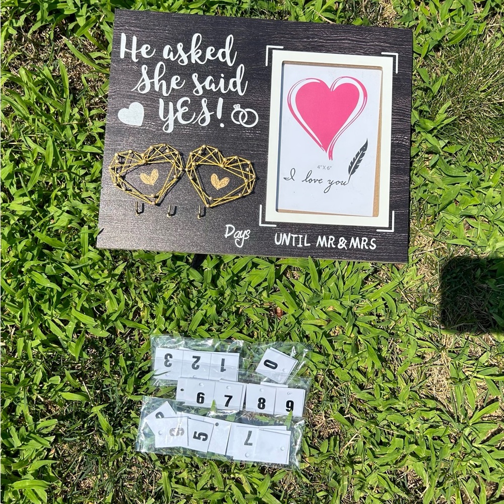 Wedding countdown frame